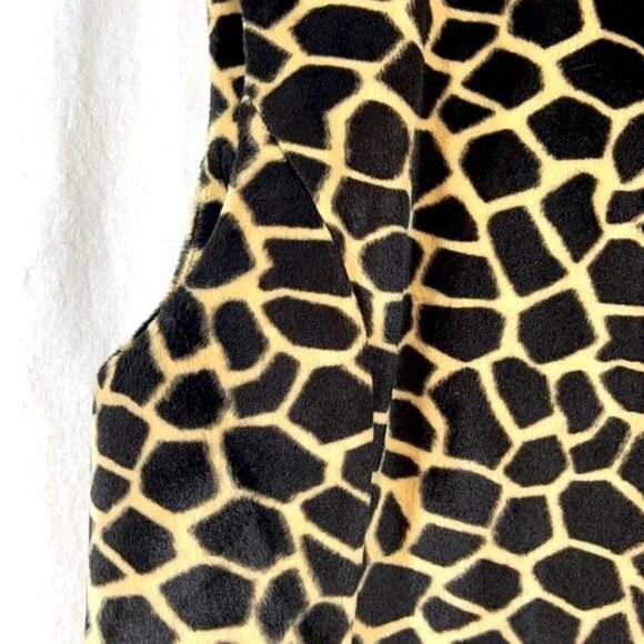 ELLIOTT LAUREN Vintage Giraffe Print Faux Fur Vest - Picture 4 of 8